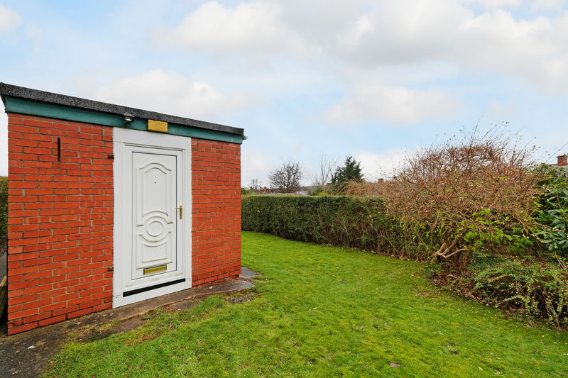 Thorpe House Avenue Norton Lees